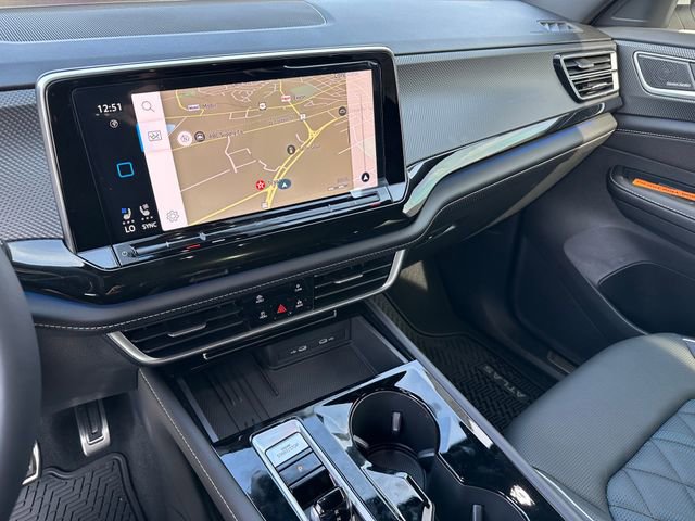 New 2026 Volkswagen Atlas Cross Sport SEL Premium R-Line image 12