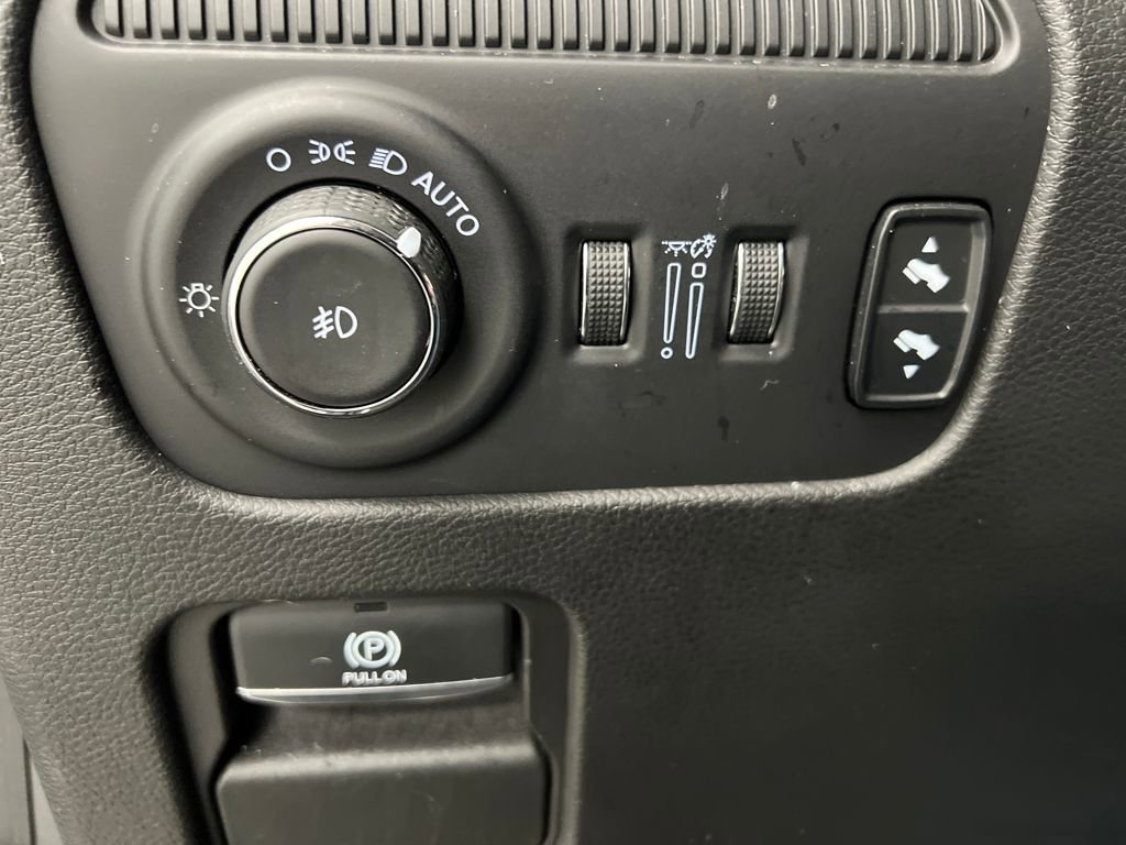 Used 2024 Jeep Wagoneer L Series II w/ Flexible Seating Group image 51