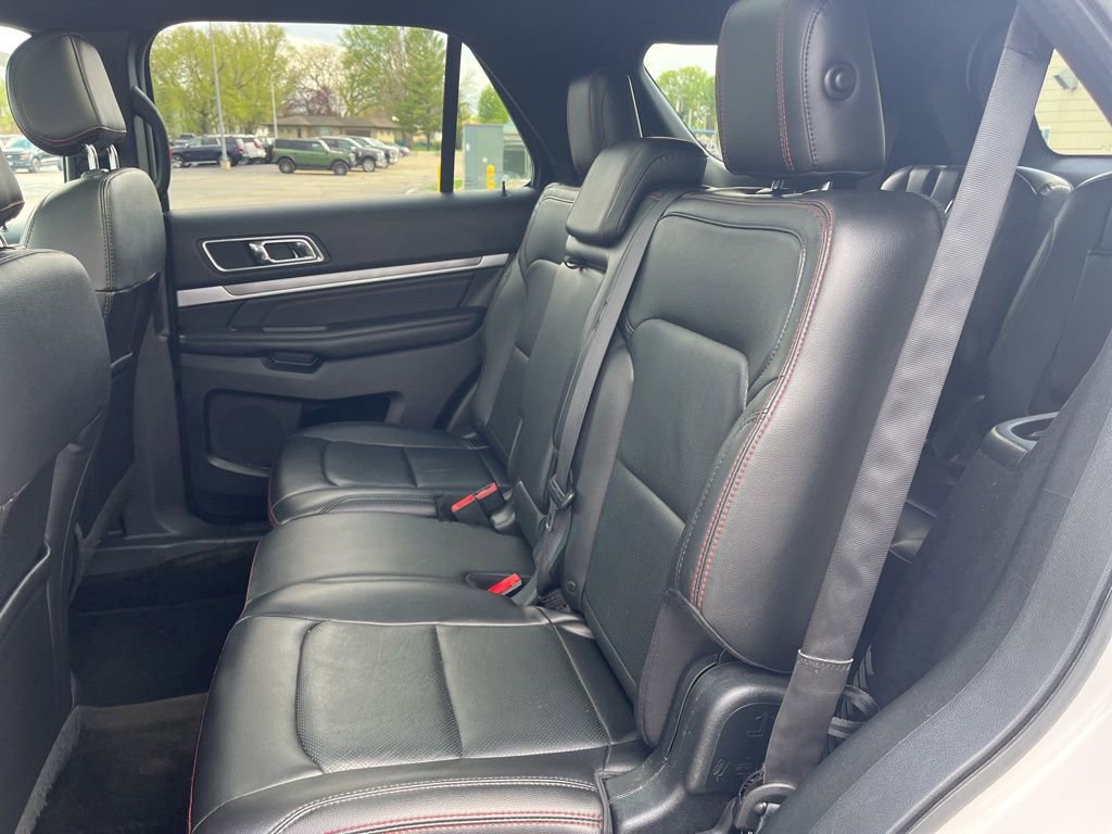 Used 2017 Ford Explorer Sport w/ Equipment Group 401A AWD/4WD image 14