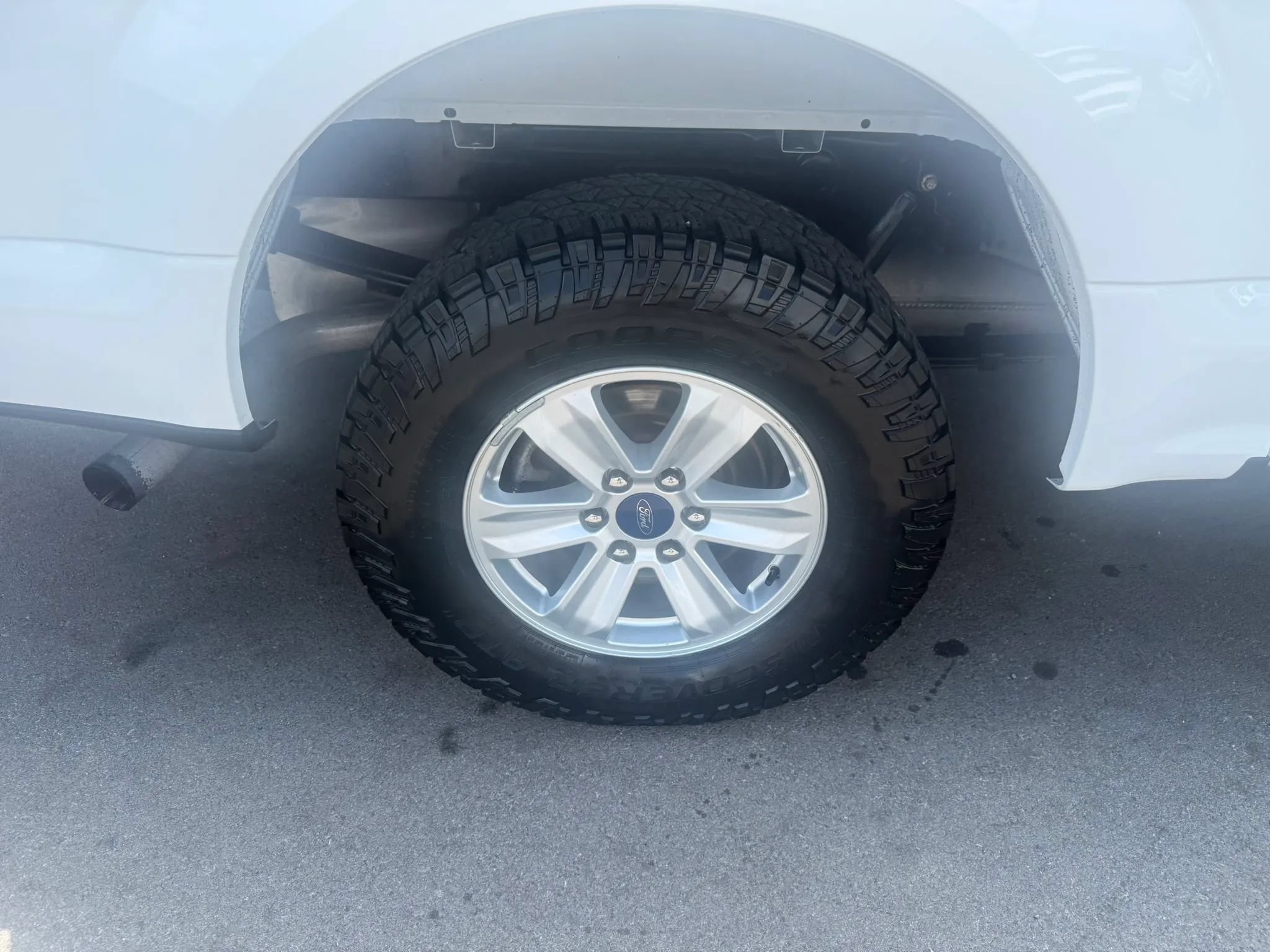 Used 2018 Ford F150 XLT w/ Equipment Group 301A Mid AWD/4WD image 18