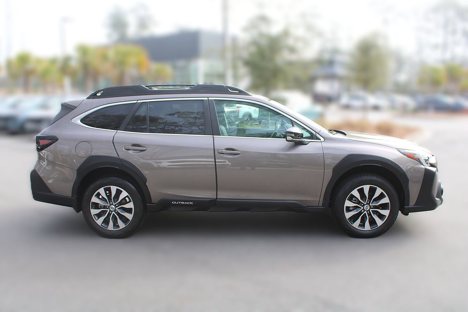 Used 2024 Subaru Outback Limited image 14