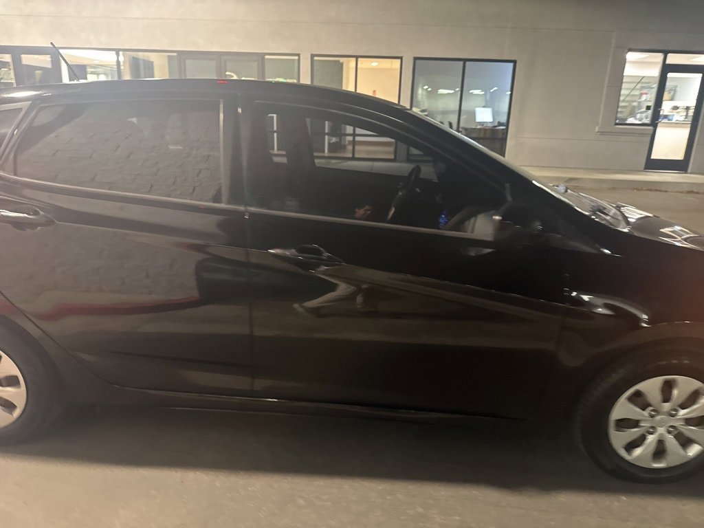 Used 2016 Hyundai Accent SE image 32