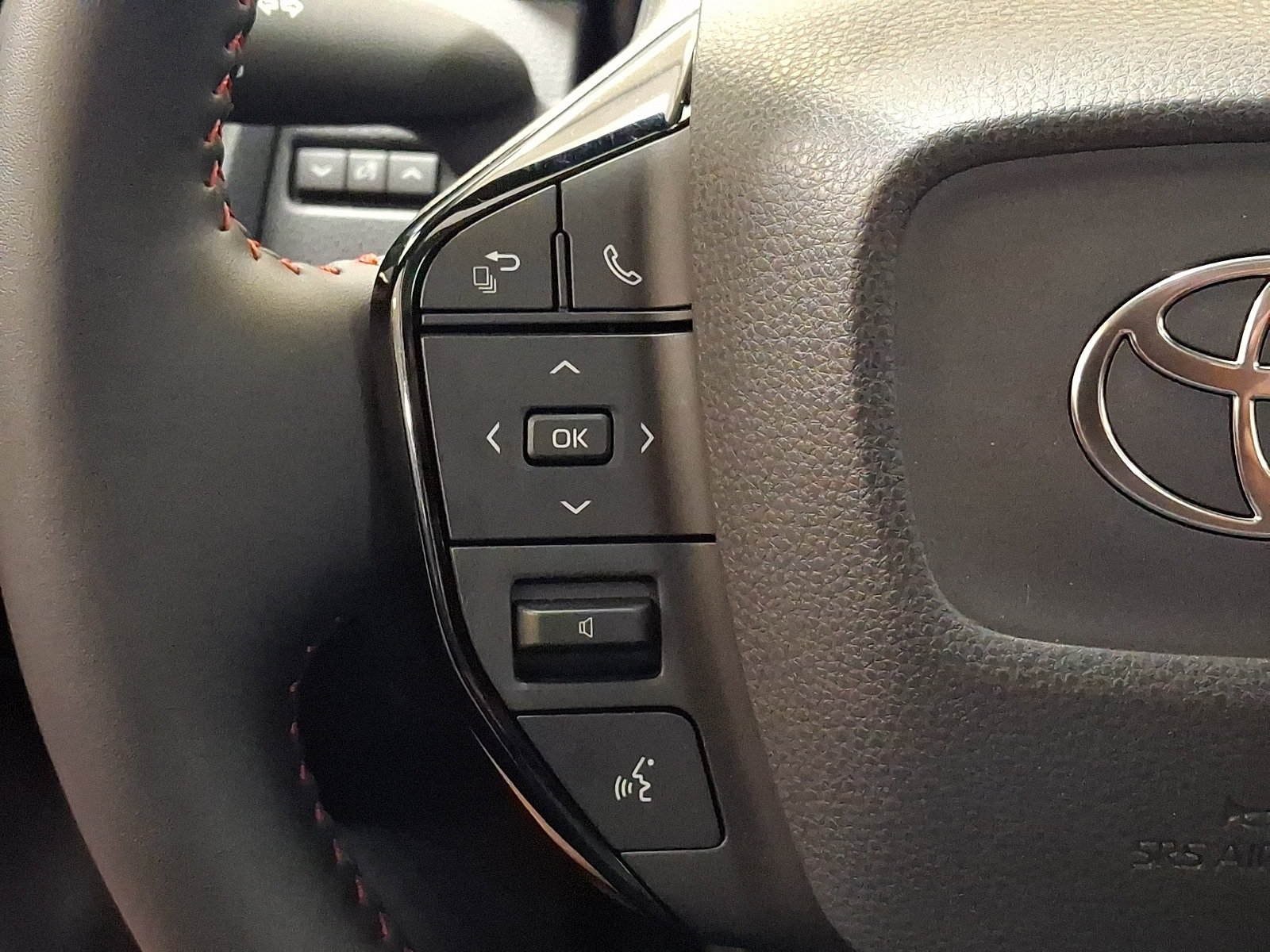 New 2024 Toyota Prius Prime Premium FWD image 21