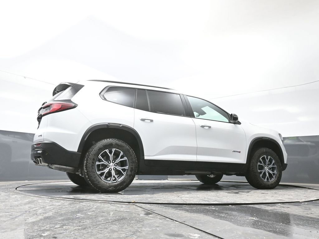 Used 2026 GMC Acadia AT4 image 53
