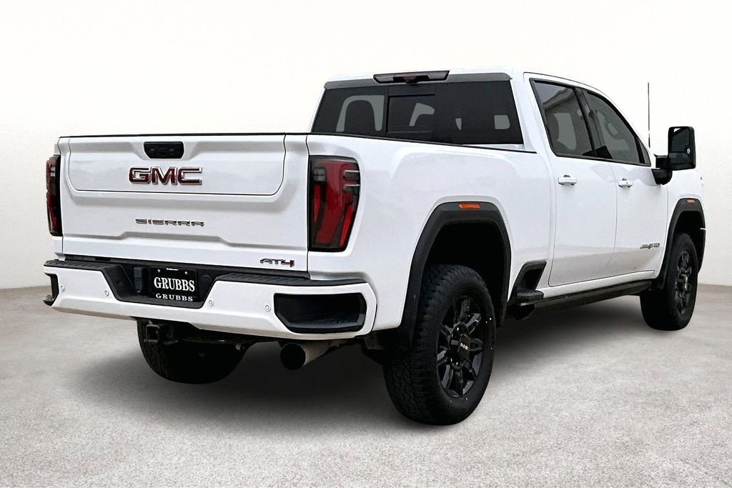 Used 2024 GMC Sierra 2500 AT4 w/ AT4 Premium Plus Package image 2