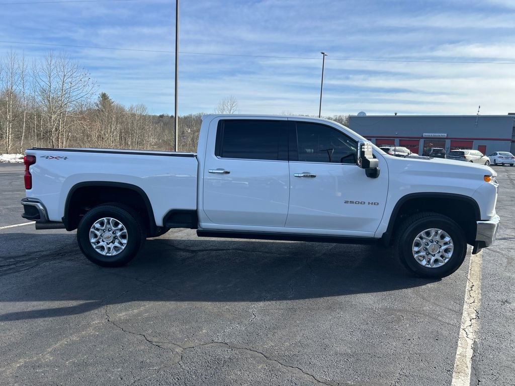 Used 2022 Chevrolet Silverado 2500 LTZ w/ LTZ Plus Package image 23
