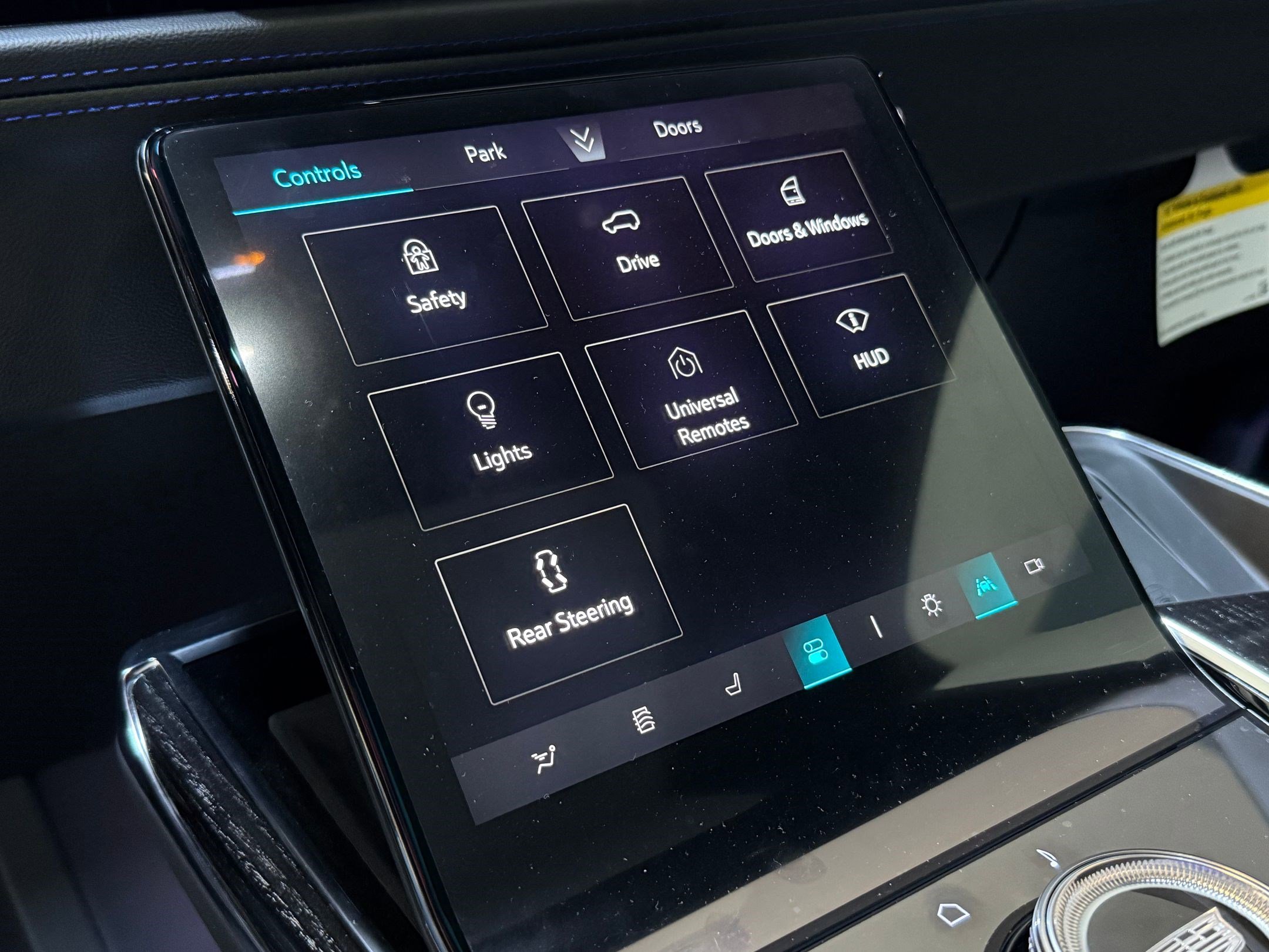 New 2026 Cadillac Escalade IQ Sport 1 image 39