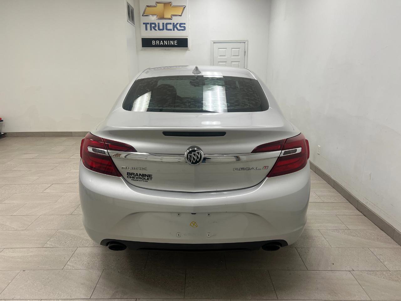 Used 2016 Buick Regal image 15