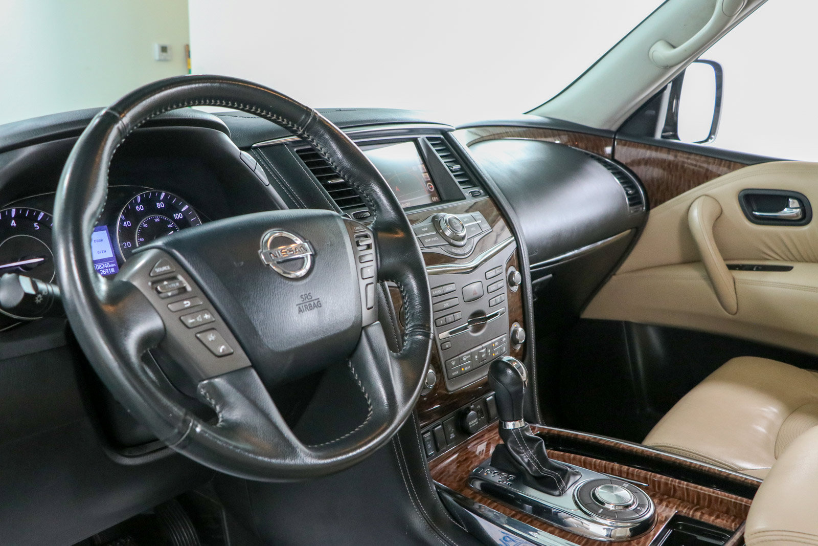 Used 2018 Nissan Armada SL w/ Premium Package RWD image 24