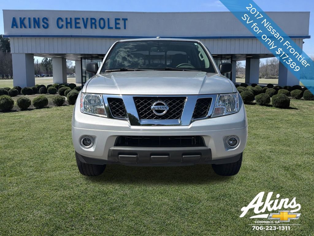 Used 2017 Nissan Frontier SV w/ SV Value Truck Package RWD image 3
