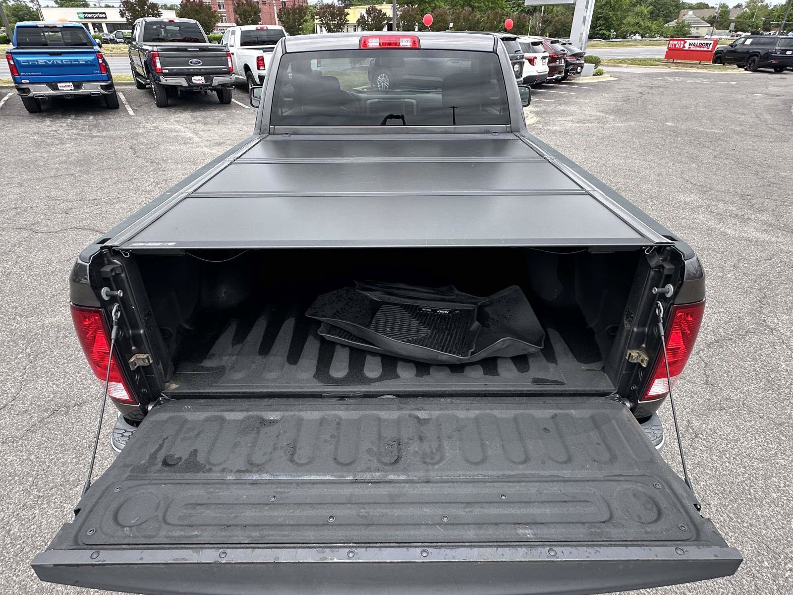 Used 2017 RAM 1500 Tradesman w/ Power & Remote Entry Group AWD/4WD image 28