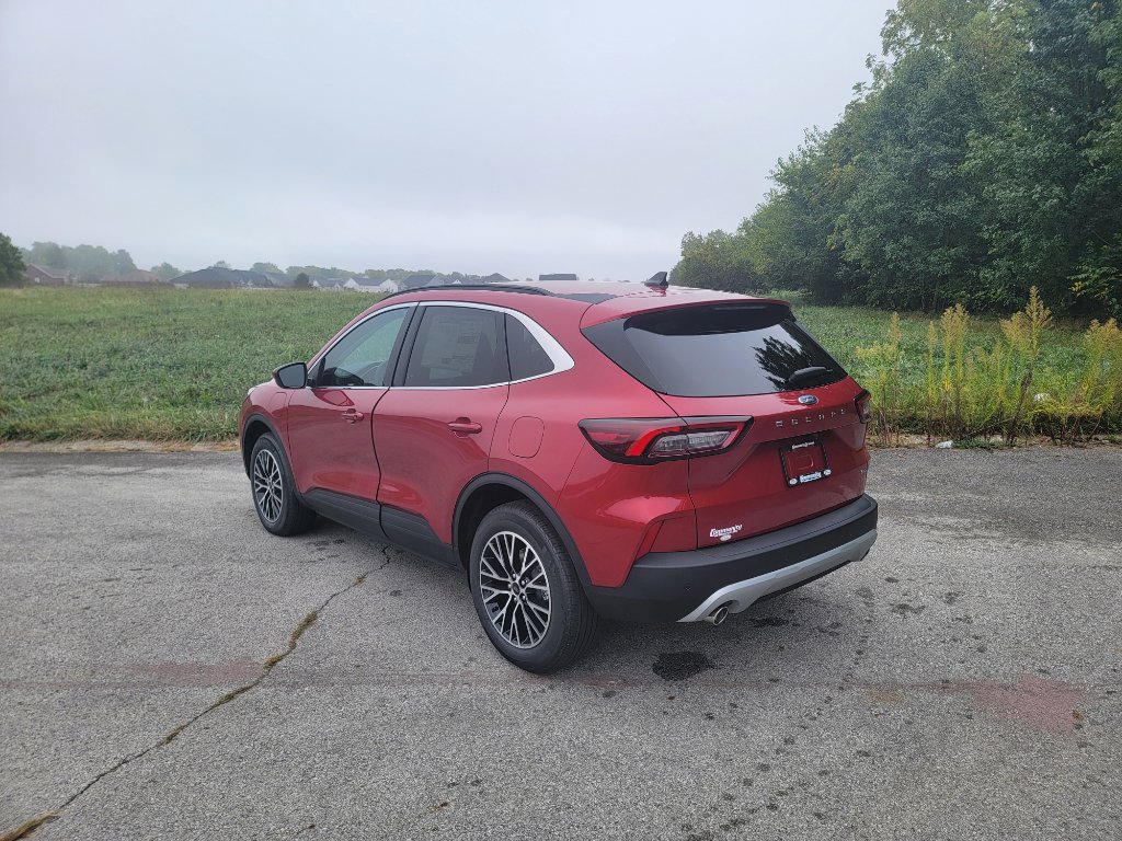 New 2026 Ford Escape SE image 11