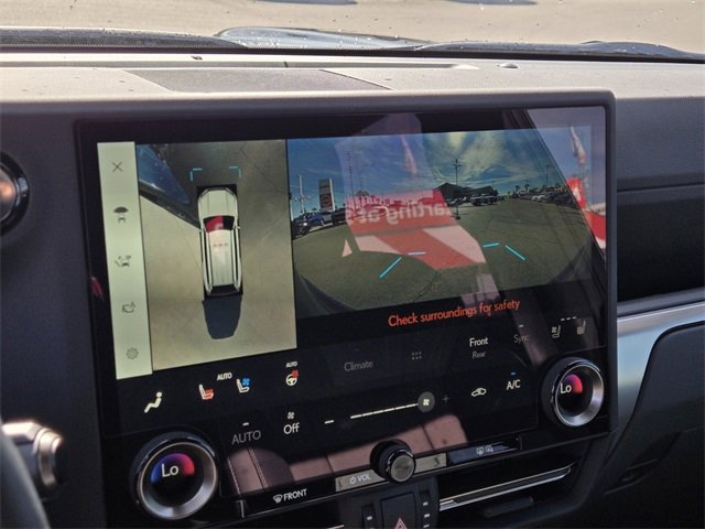 Used 2026 Lexus GX 550 w/ Accessory Package (2T) image 29