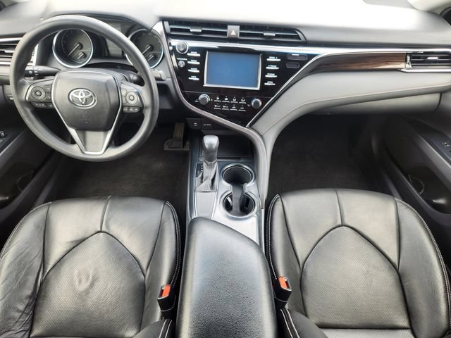 Used 2018 Toyota Camry LE FWD image 12