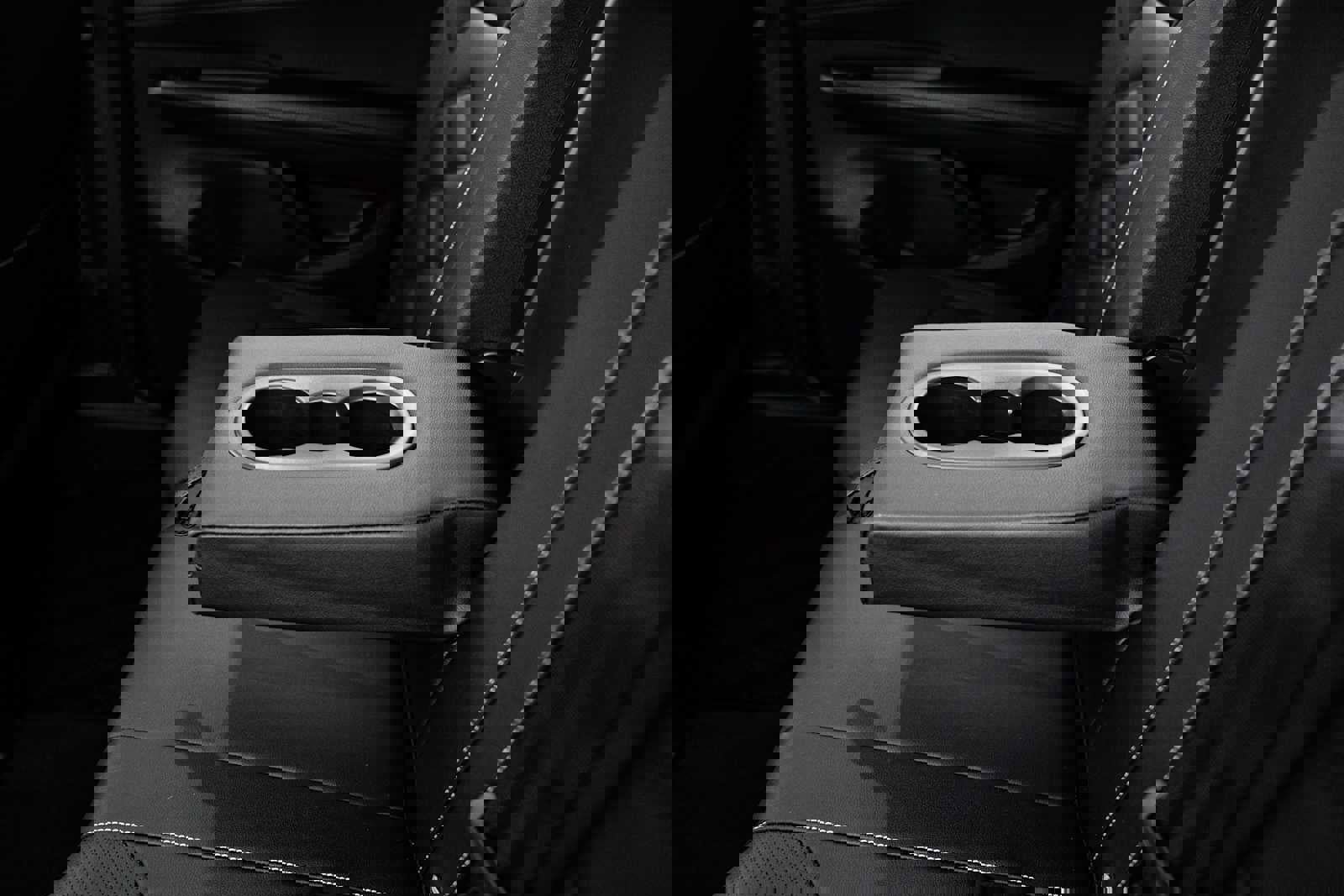 New 2026 Volkswagen Atlas SE image 40