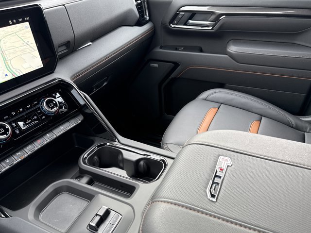 Used 2025 GMC Sierra 3500 AT4 w/ AT4 Preferred Package image 27