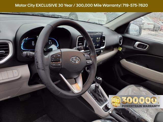 New 2025 Hyundai Venue SEL image 10
