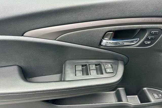 Used 2021 Honda Pilot Special Edition image 11