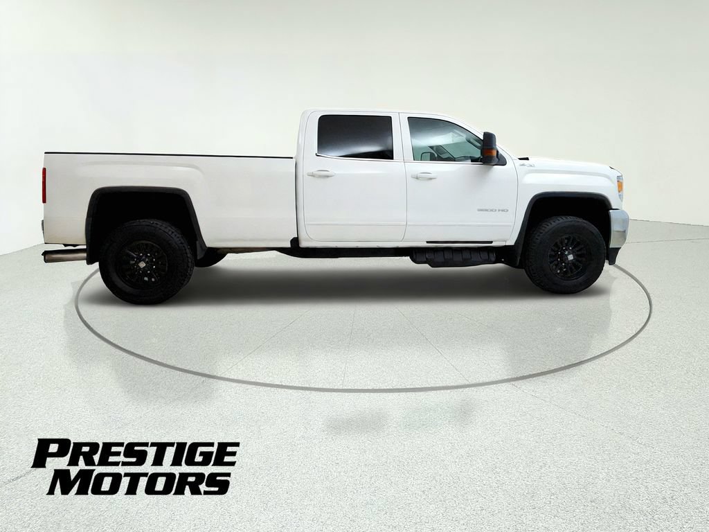 Used 2018 GMC Sierra 3500 SLE w/ SLE Fleet Preferred Package AWD/4WD image 9