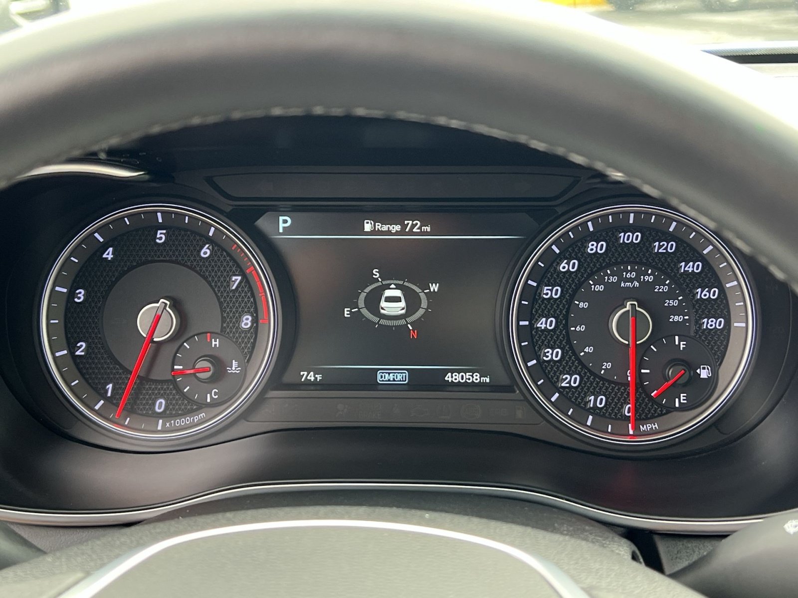 Used 2020 Genesis G70 3.3T w/ Prestige Package AWD/4WD image 17