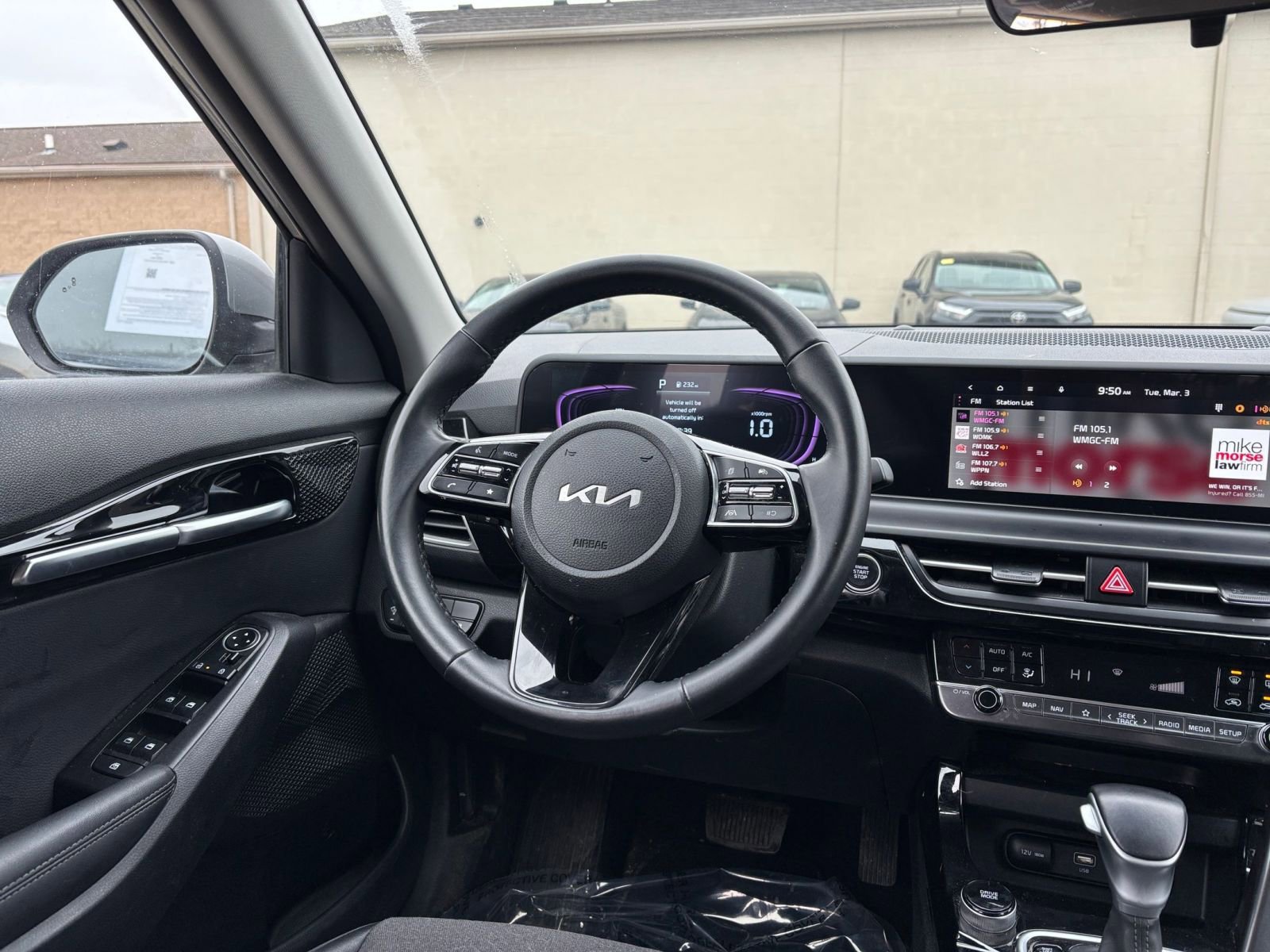 Used 2025 Kia Seltos S FWD image 34