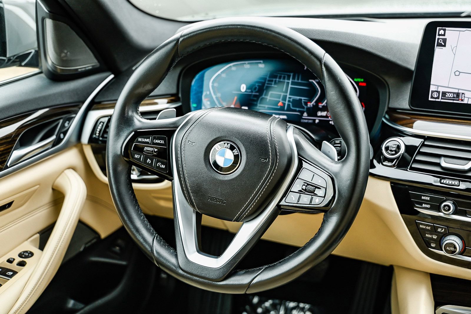 Used 2021 BMW 530i 530i w/ Premium Package image 13