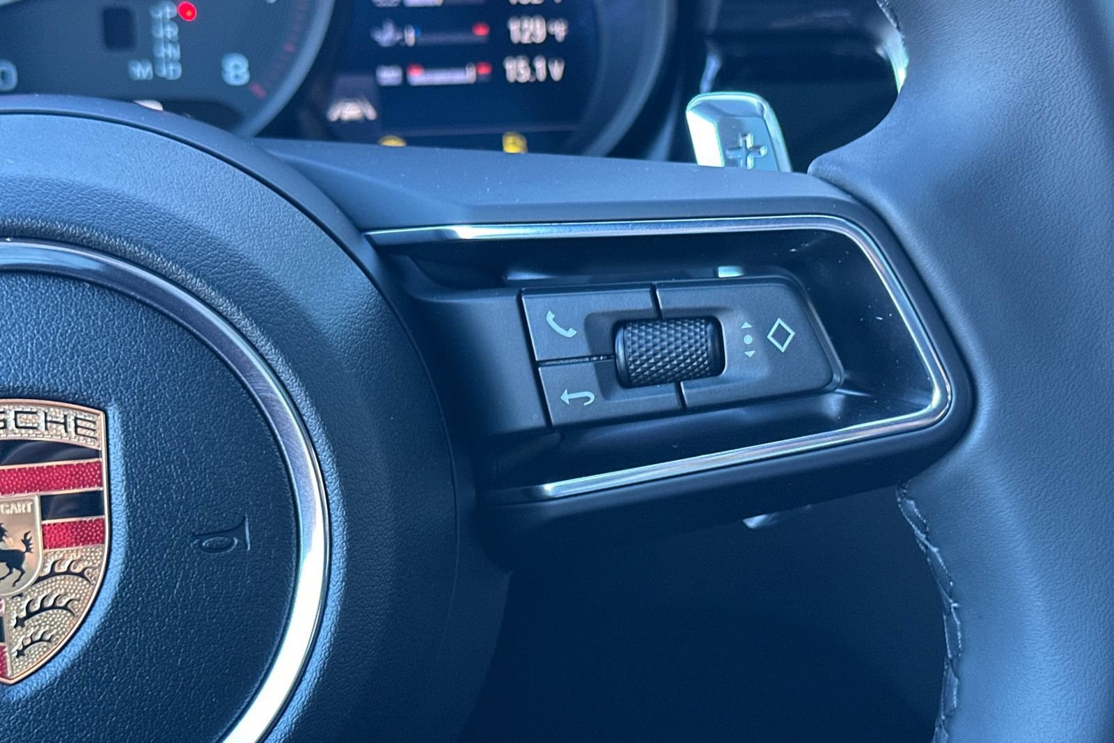 New 2026 Porsche Macan AWD/4WD image 31