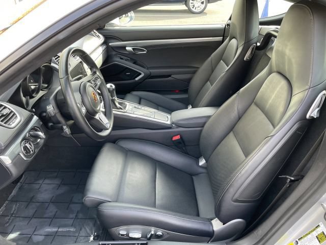 Used 2022 Porsche 718 Cayman GTS RWD image 25
