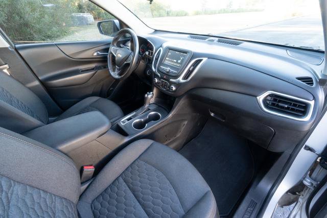 Used 2018 Chevrolet Equinox LT image 25