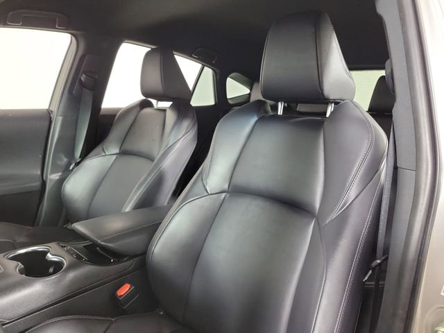 Used 2024 Toyota Venza XLE image 20
