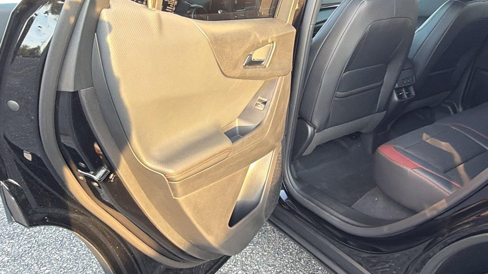New 2027 Chevrolet Equinox RS w/ Safety and Technology Package FWD image 18