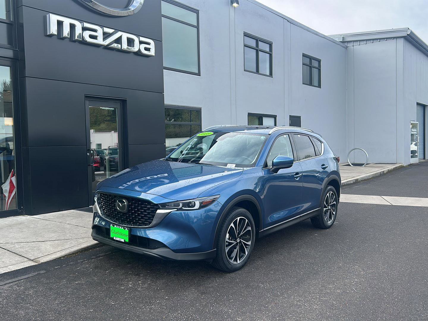 Used 2023 MAZDA CX-5 AWD 2.5 S w/ Premium Plus Pkg image 3