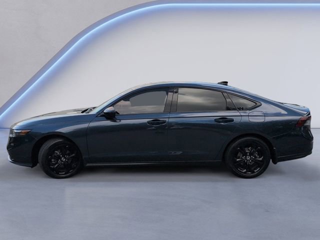 Used 2025 Honda Accord SE image 10