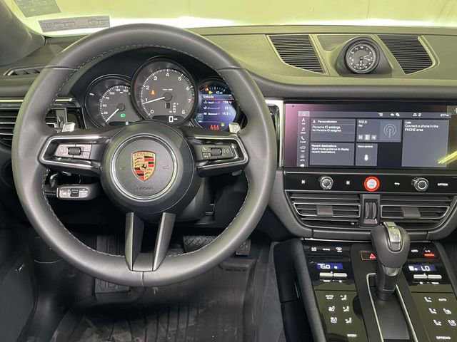New 2026 Porsche Macan image 27