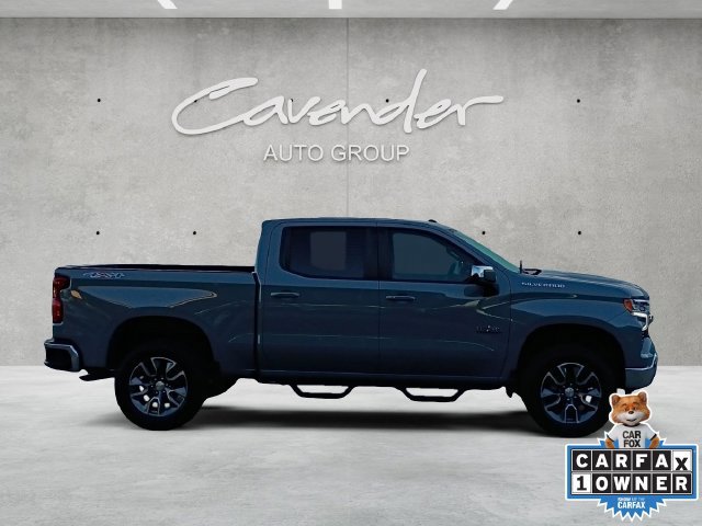 Used 2024 Chevrolet Silverado 1500 LT AWD/4WD image 17