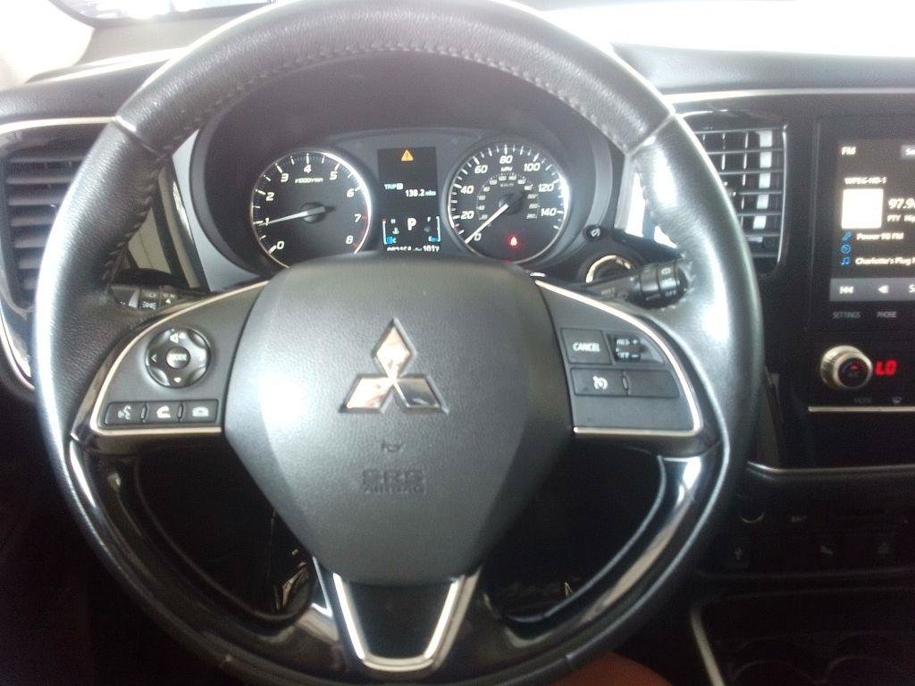 Used 2020 Mitsubishi Outlander SEL FWD image 7