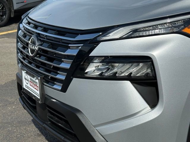 Certified 2025 Nissan Rogue S image 8