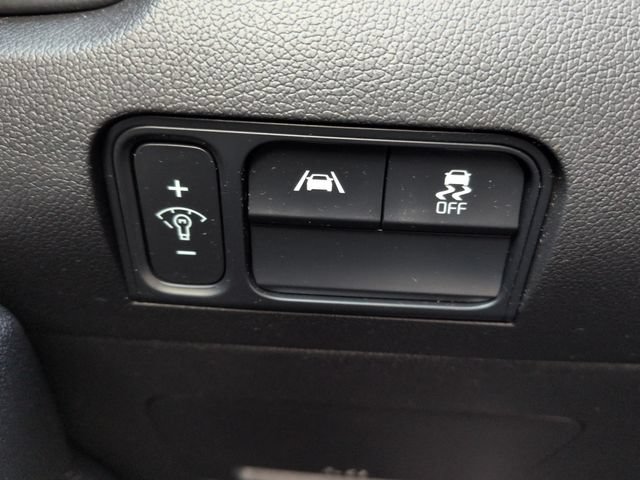 Used 2023 Kia Sorento LX FWD image 33