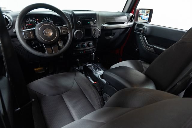Used 2018 Jeep Wrangler Unlimited Sport w/ Trailer Tow Group AWD/4WD image 18