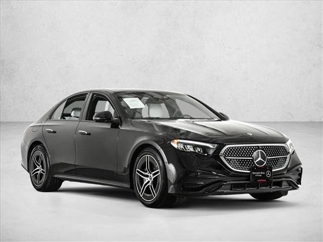 Used 2026 Mercedes-Benz E 450 4MATIC Sedan image 3