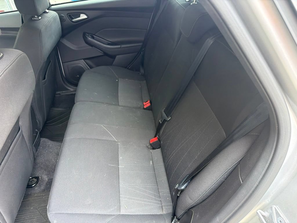 Used 2017 Ford Focus SEL FWD image 10