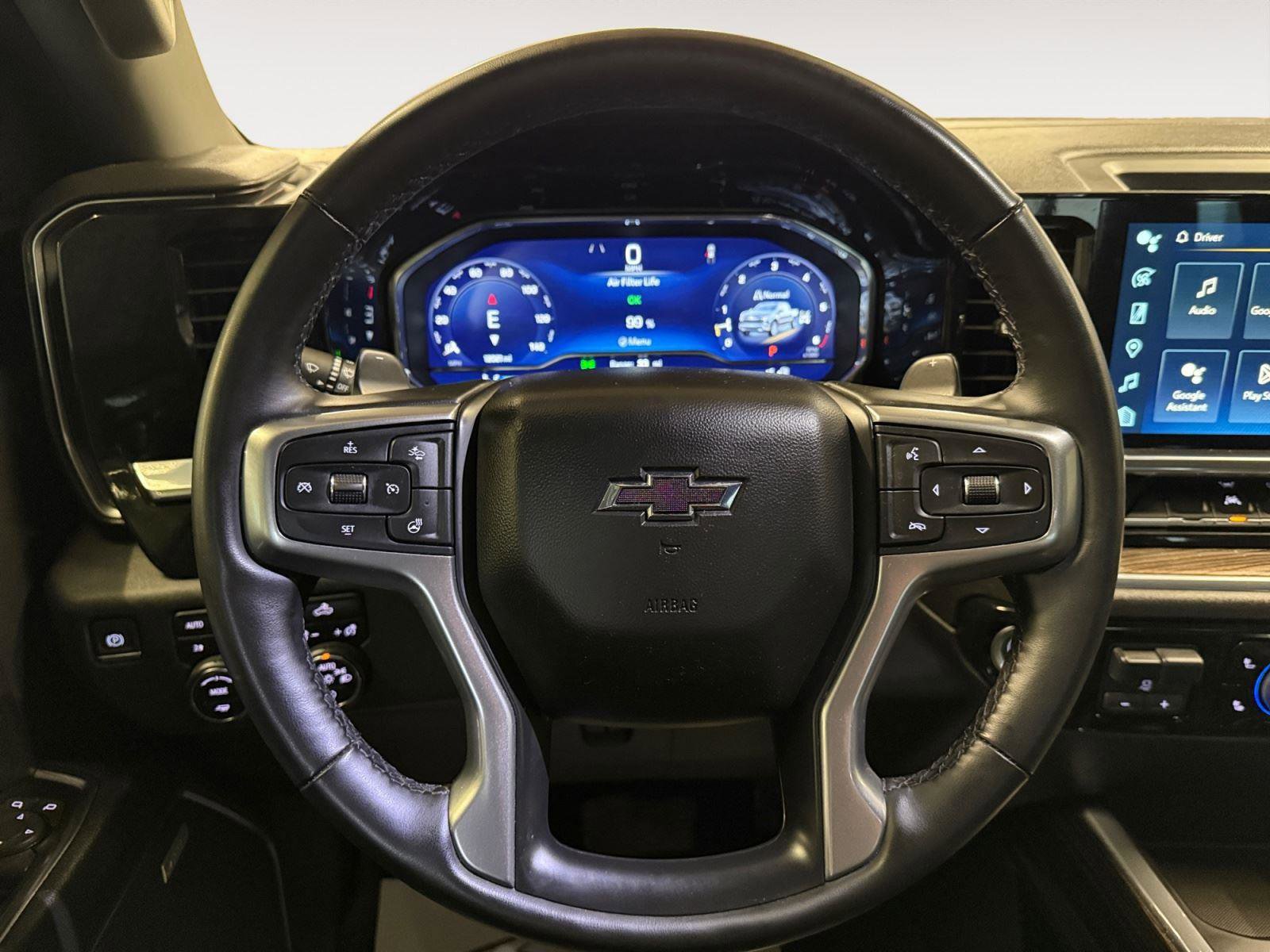 Used 2024 Chevrolet Silverado 1500 RST w/ Convenience Package II AWD/4WD image 16