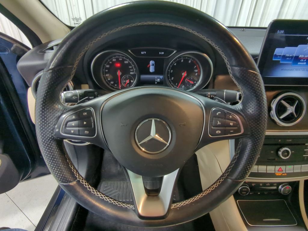 Used 2019 Mercedes-Benz GLA 250 4MATIC image 23