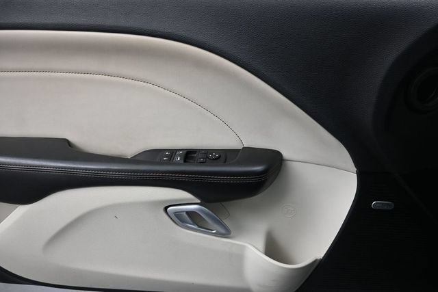 Used 2015 Dodge Challenger SXT Plus RWD image 20