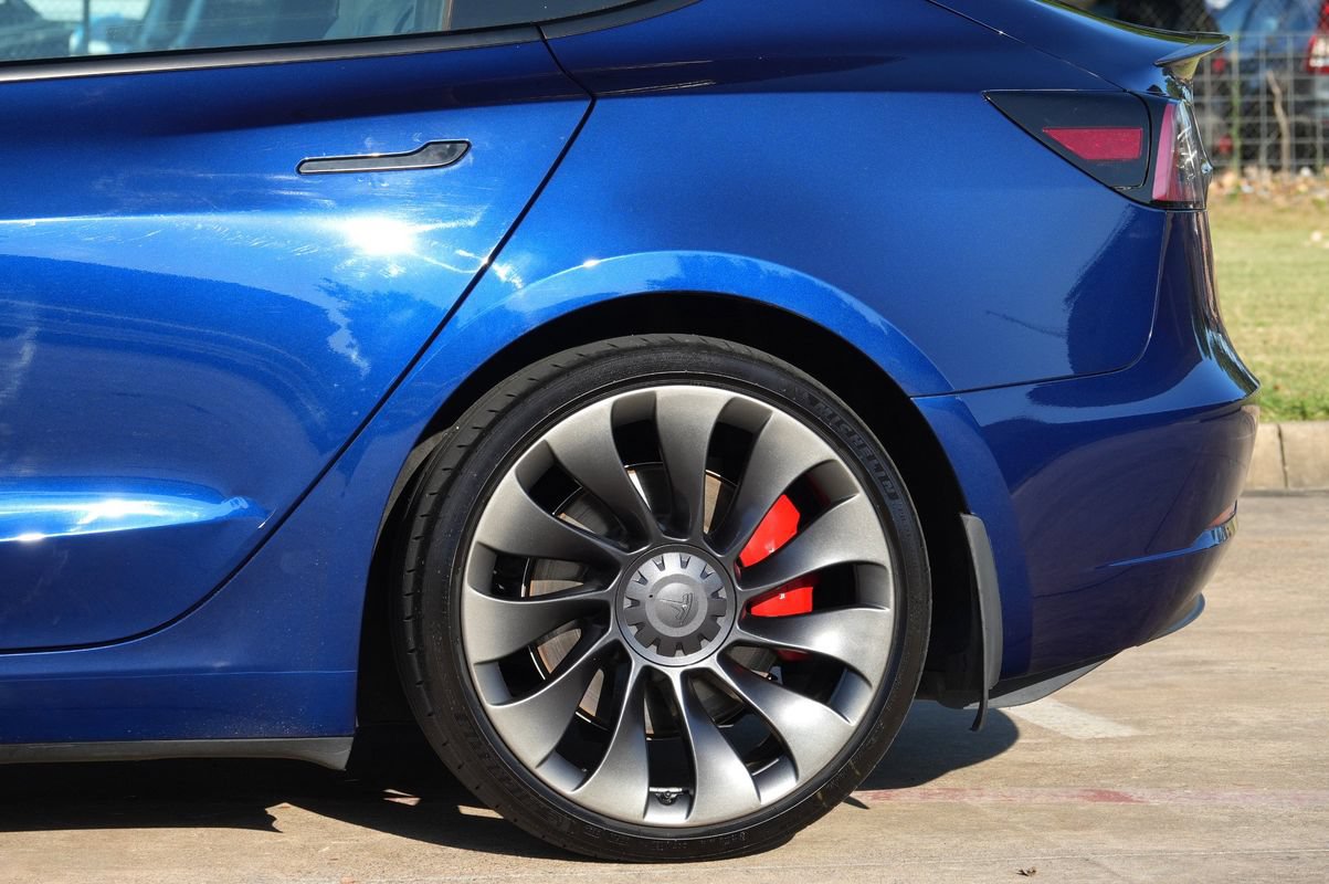 Used 2023 Tesla Model 3 Performance AWD/4WD image 25