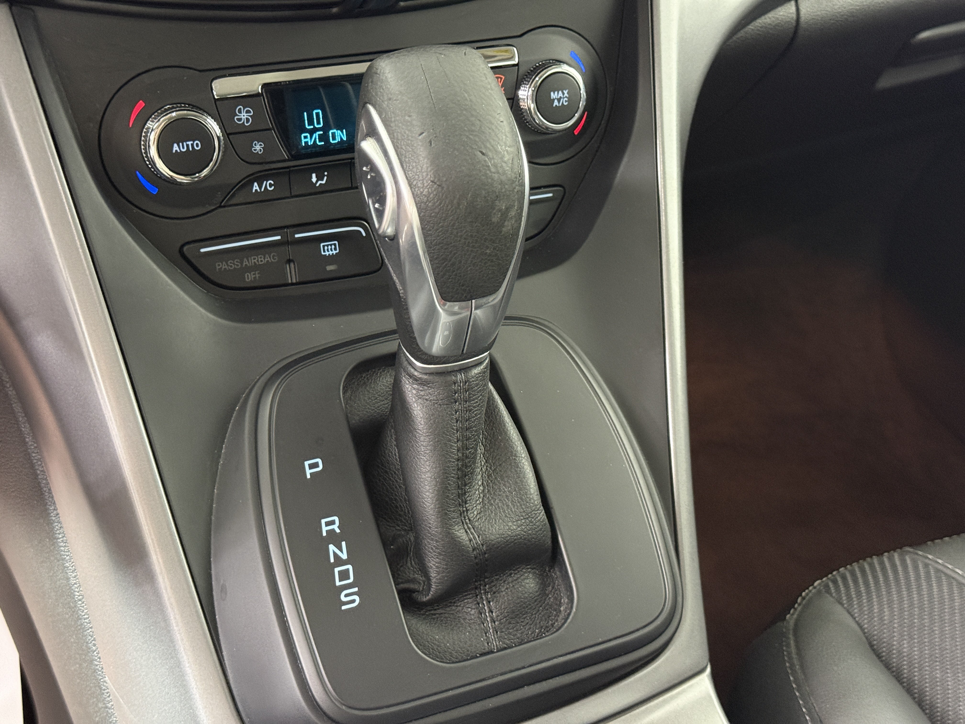 Used 2014 Ford Escape SE w/ SE Chrome Package FWD image 21
