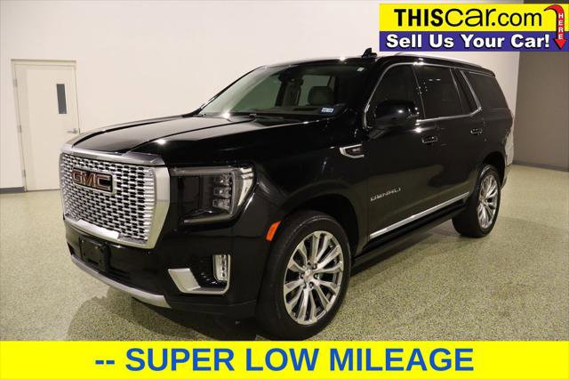 Used 2021 GMC Yukon Denali w/ Denali Premium Package image 3