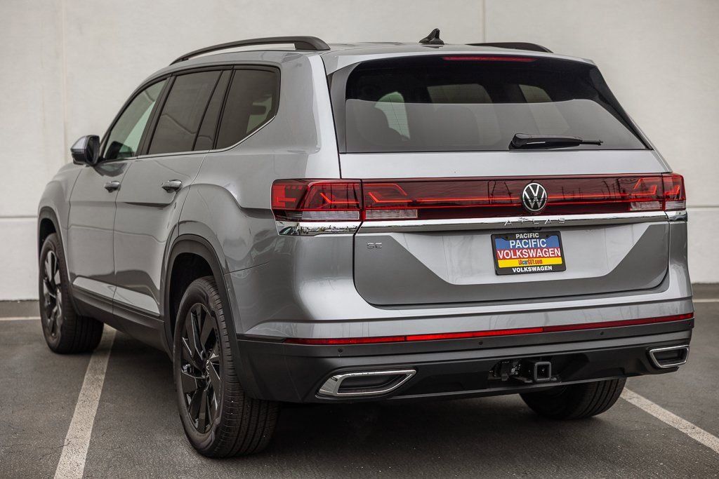 New 2026 Volkswagen Atlas SE FWD image 3