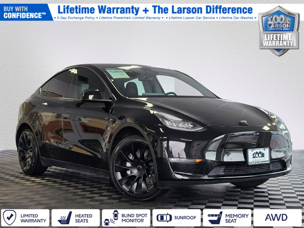 Used 2021 Tesla Model Y Long Range image 1
