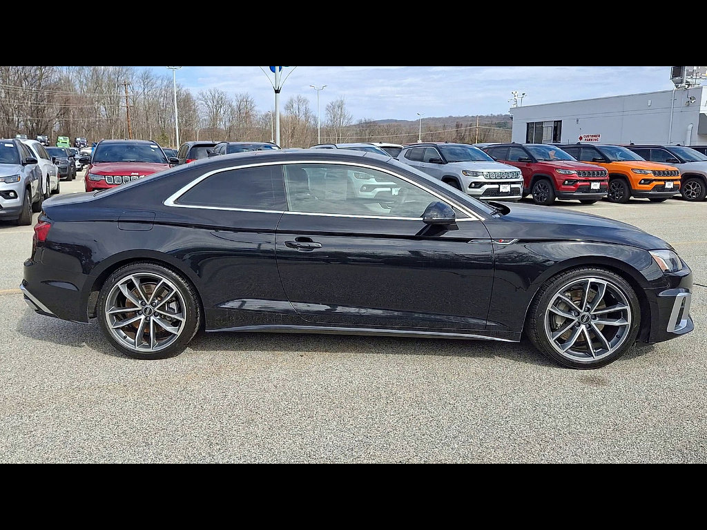 Used 2022 Audi A5 2.0T Premium Plus w/ Premium Plus image 9